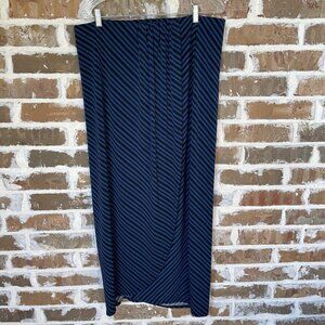 Lane Bryant Skirt Women's Size 14 / 16 Wrap Elastic Waist Dark Blue Black Stripe